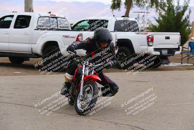 media/Nov-07-2022-Lets Ride (Mon) [[fbd0a82950]]/Around the Pits/